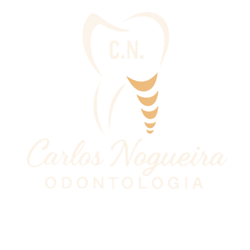 Logotipo da Clínica Odontológica Dr. Carlos Nogueira em Arujá, especialista em implantes dentários e estética dental.